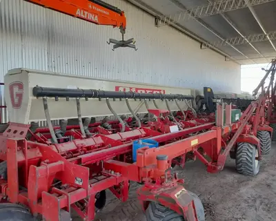 Sembradora Giorgi Precisa 8000